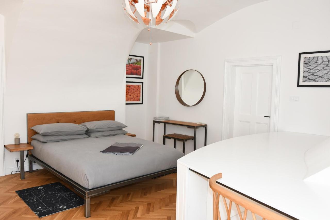 Beautiful 2Bed Apartment In The Centre Of Varaždin Extérieur photo